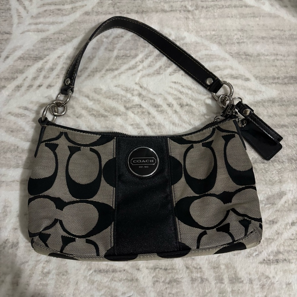 Vintage Coach Signature Jacquard Striped Demi Shoulder Handbag